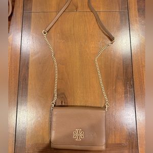 AUTHENTIC Tory Burch Britton Wallet Crossbody in Tan